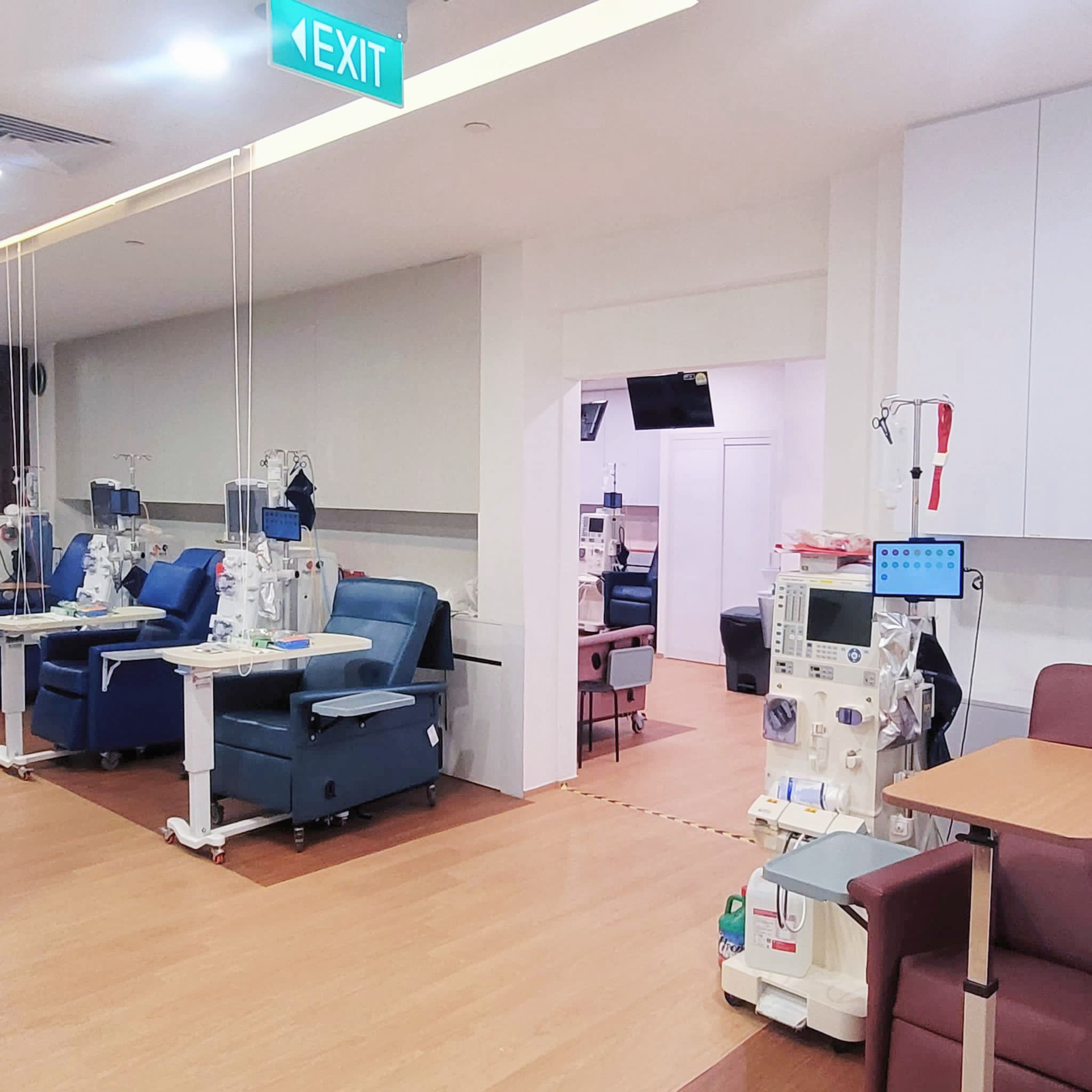 Singapore celebrates clinic expansion in Central area
